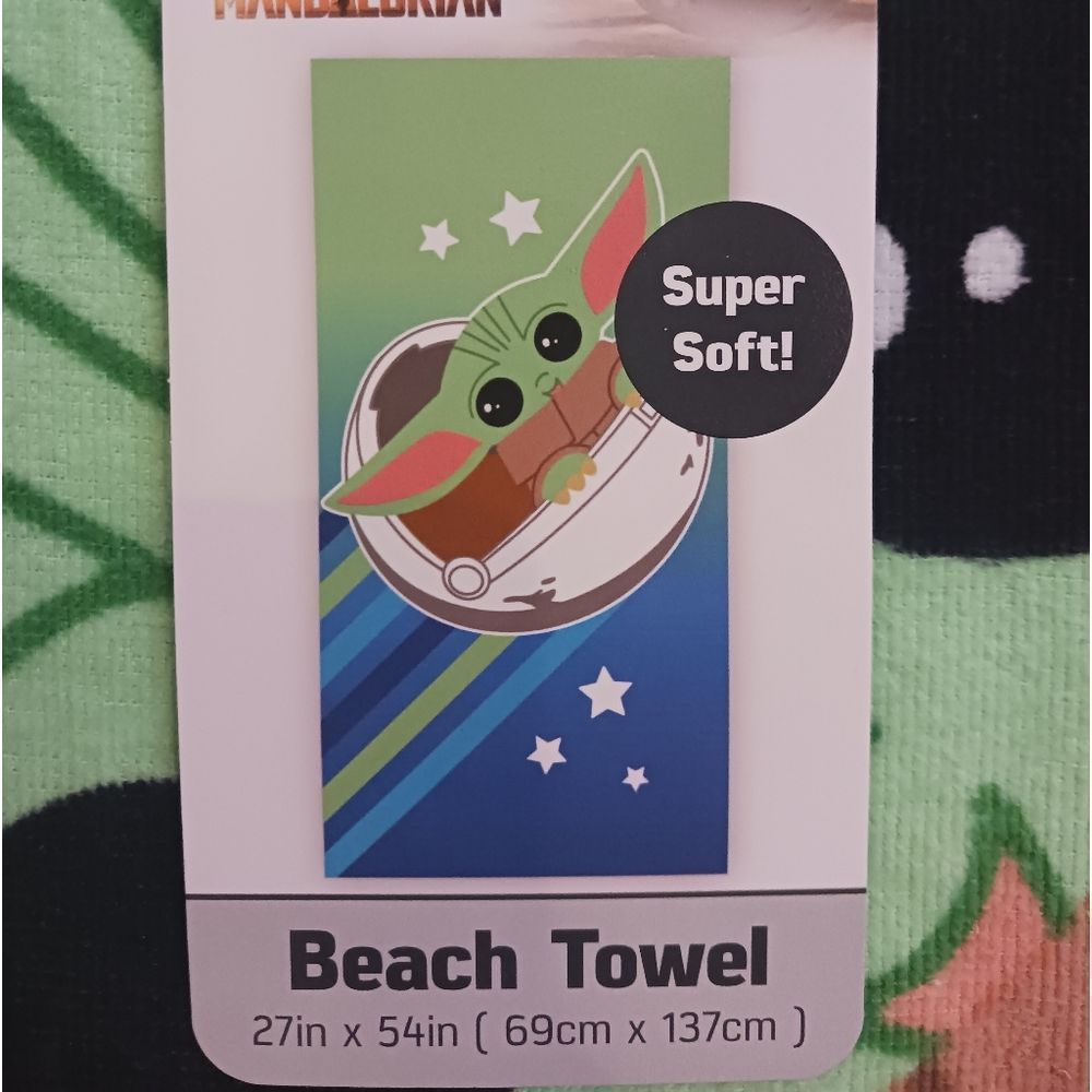 3 for 26 - New Star Wars Baby Yoda Beach Towel - Picture 4 of 5